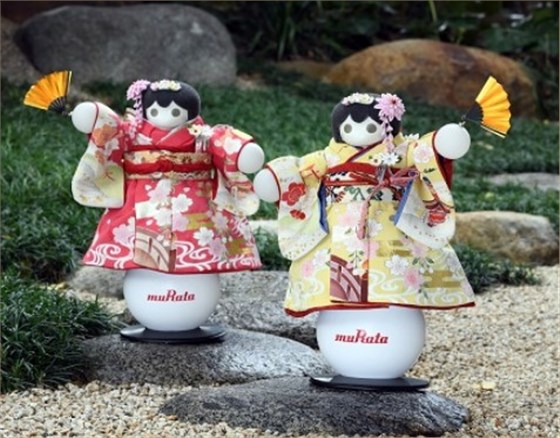 村田机器人啦啦队在2019年京都国际演艺学院上传播京都文化